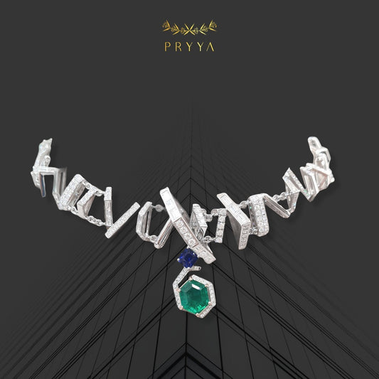 The Heroine Necklace